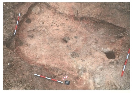 Objekt 29 - pozdně halštatská až časně laténská polozemnice-chata 500 let před Kristem page-0001